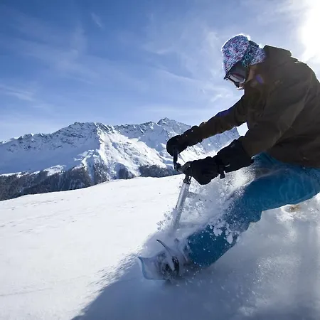 Cube Savognin Inklusive Skipass 3* Σεντ Μόριτζ