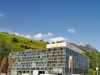 Hotel Cube Savognin Inklusive Skipass 3*