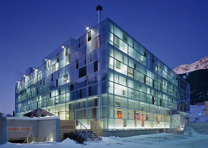 Hotel Cube Savognin Inklusive Skipass St. Moritz