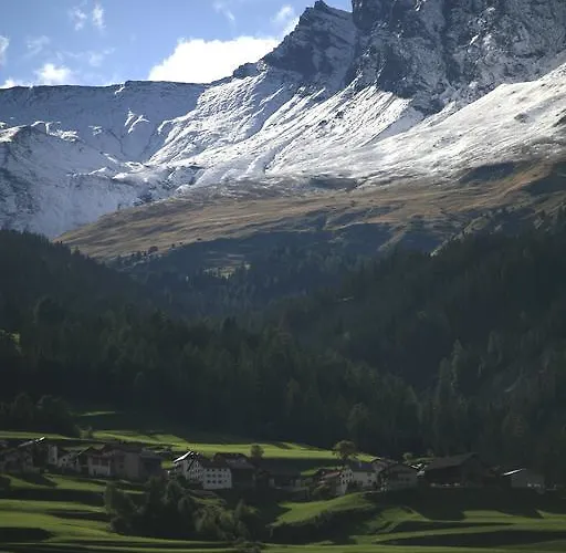 Hotel Cube Savognin Inklusive Skipass